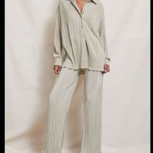 Forever 21 Plisse Pant Set